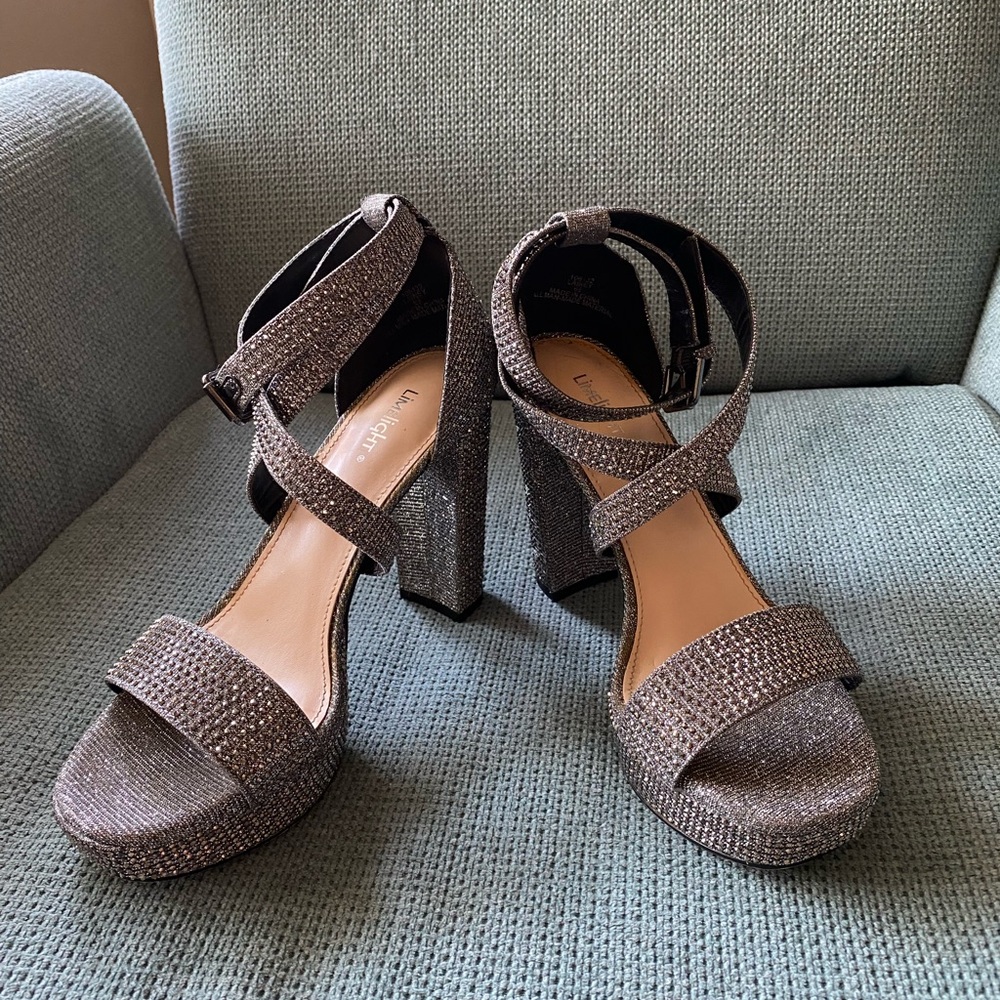 Limelight Laney Glittering Crystals Silver Block 4 Inch Heels 6.5 - Picture 3 of 8